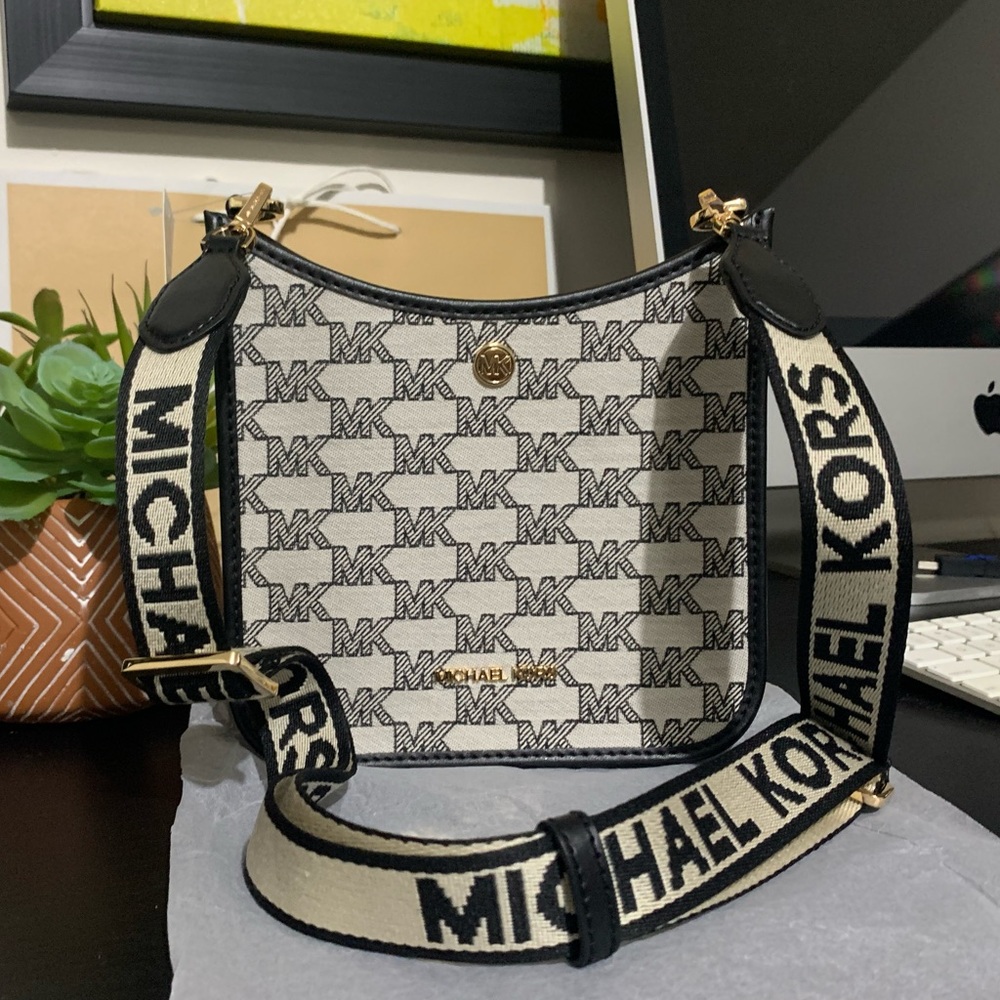 MICHAEL KORS BRILEY SMALL MESSENGER CROSSBODY BAG MK BLACK MULTI LOGO